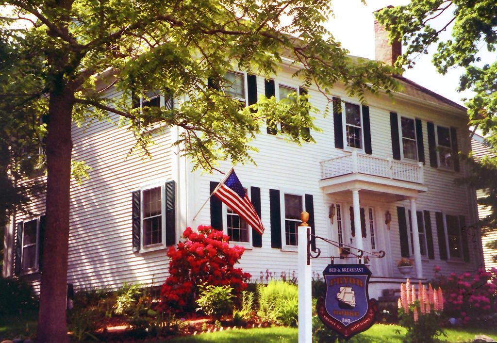 Pryor House B&B Bath Exterior photo